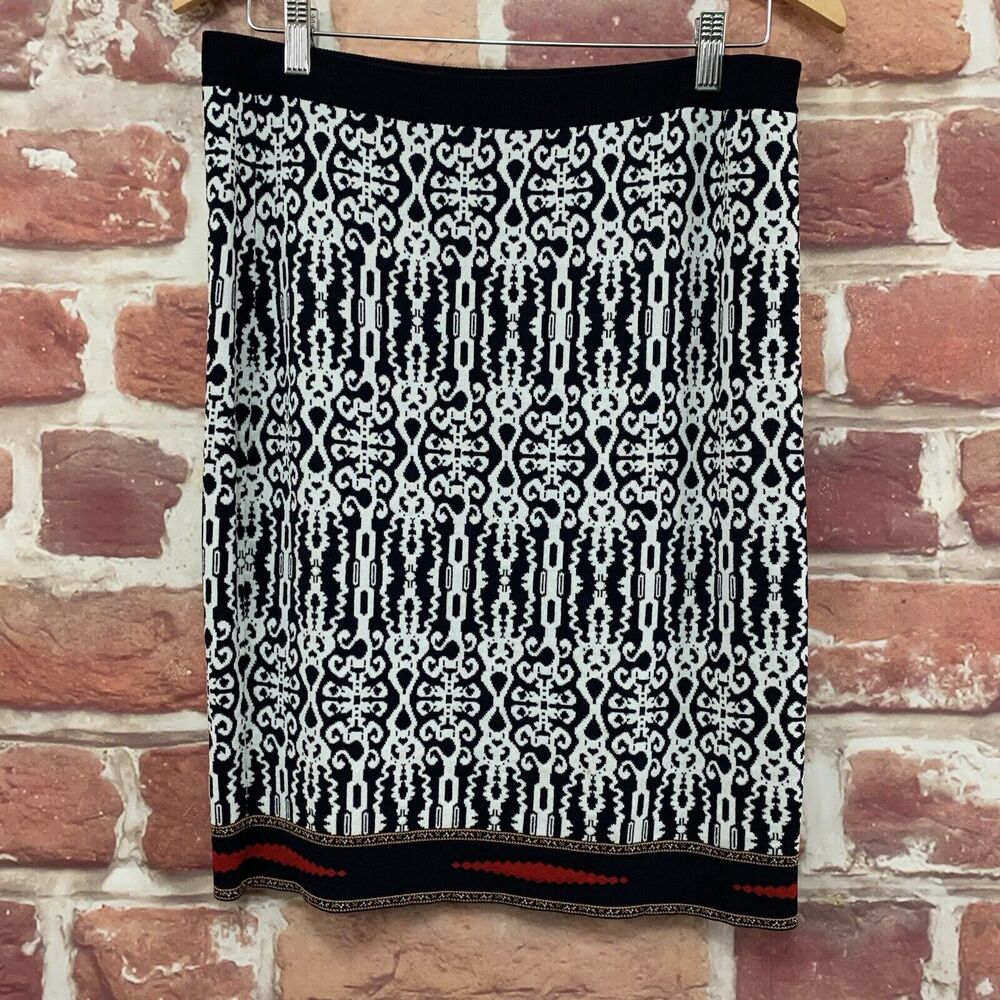Carmen Marc Valvo Skirt Women's Large Black White Batik Abstract Knit Pull On